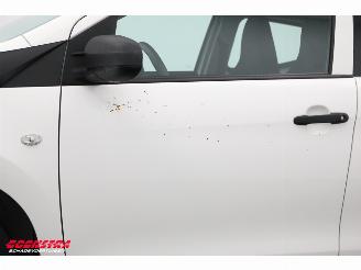 Toyota Aygo 1.0 VVT-i x-fun Airco Bluetooth Cruise 80.608 km! picture 12