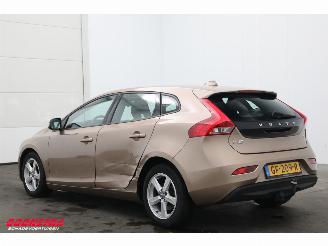Volvo V-40 1.6 D2 Kinetic Navi Clima Cruise AHK picture 4