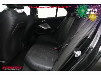 BMW 1-serie 120i M-Sport Aut. LED ACC Virtual SHZ picture 16