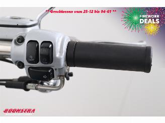 Harley-Davidson  VRSCA V-Rod Vance Hines picture 11