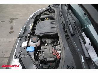 Volkswagen Up! 1.0 move up! Airco Bluetooth picture 13