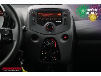 Peugeot 108 1.0 e-VTi Active Bluetooth Airco picture 13