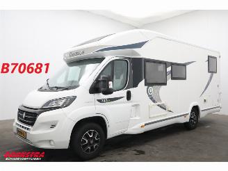 Chausson  Welcome 727 GA 2.3 MJ Solar Hefbed Single Beds Leder Cruise Camera AHK 58.856 km! picture 1