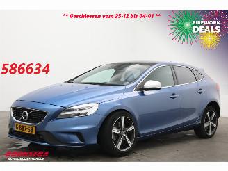 Coche accidentado Volvo V-40 1.5 T3 Aut. R-Design LED H/K Leder Navi Clima Cruise Camera SHZ PDC AHK 2019/11