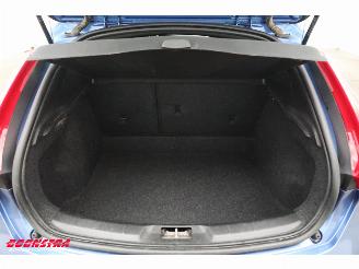 Volvo V-40 1.5 T3 Aut. R-Design LED H/K Leder Navi Clima Cruise Camera SHZ PDC AHK picture 26