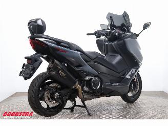 Yamaha  T-MAX 560 Tech MAX ABS Akrapovic Cruise Heizgriffe SHZ 10.536 km! picture 3