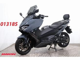 Yamaha  T-MAX 560 Tech MAX ABS Akrapovic Cruise Heizgriffe SHZ 10.536 km! picture 1
