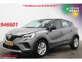 krockskadad bil auto Renault Captur 1.0 TCe 90 evolution Navi Airco Cruise PDC 26.206 km! 2022/12