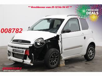 Schade brommobiel Microcar  M.GO Dynamic DCI Bluetooth Camera 2020/8