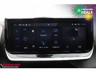 Peugeot 2008 1.2 Hybrid 136 GT Aut. LED ACC Navi Clima Camera picture 27