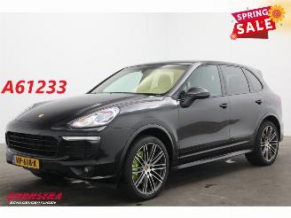 Unfallwagen Porsche Cayenne 3.0 S E-Hybrid Sport Design BiXenon Memory Leder SHZ AHK 2015/12