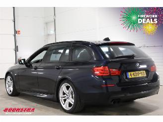 BMW 5-serie Touring 520i M-Sport Pano Leder Xenon Navi Clima Cruise SHZ PDC picture 4