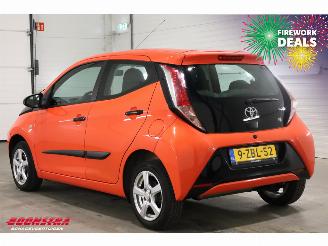Toyota Aygo 1.0 VVT-i x-cite Airco Cruise Camera Bluetooth 93.010 km! picture 4