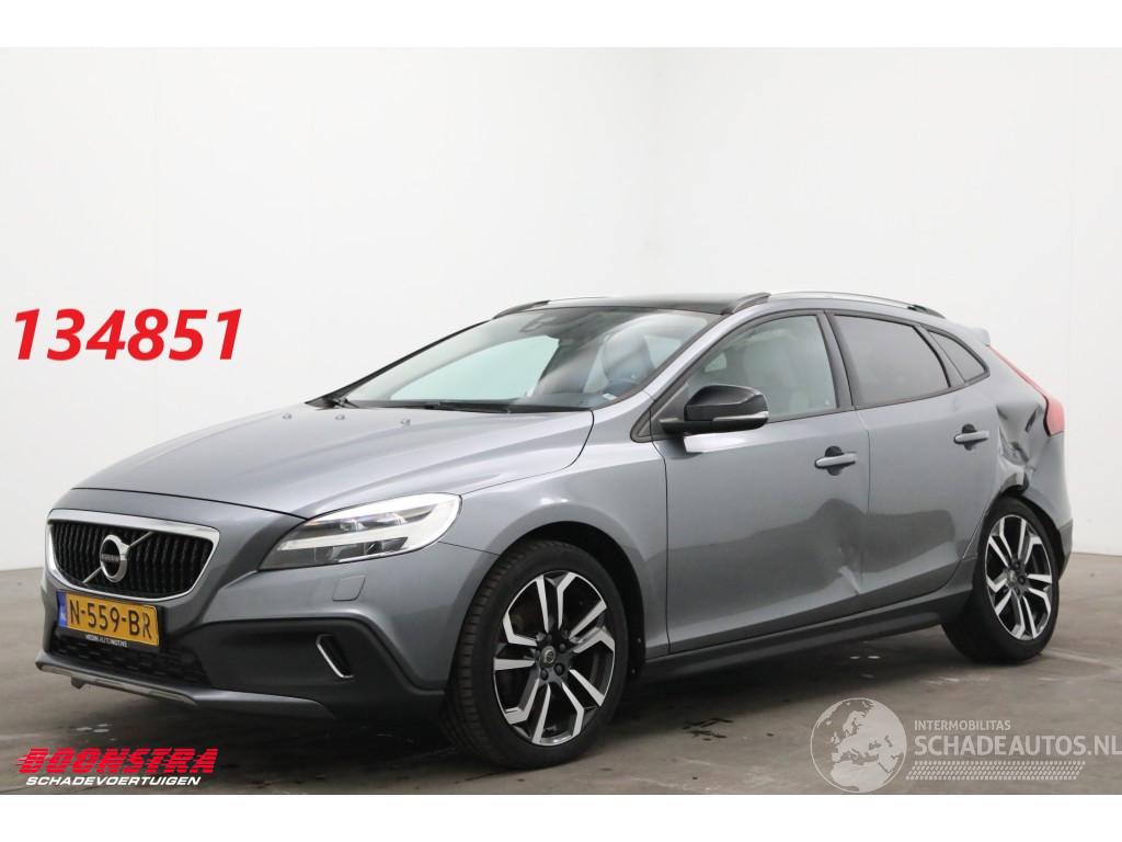 Volvo V-40 Cross Country 2.0 T3 Momentum LED Memory Leder Navi Camera SHZ PDC AHK