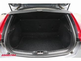 Volvo V-40 Cross Country 2.0 T3 Momentum LED Memory Leder Navi Camera SHZ PDC AHK picture 24