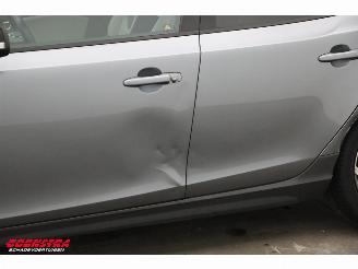 Volvo V-40 Cross Country 2.0 T3 Momentum LED Memory Leder Navi Camera SHZ PDC AHK picture 7