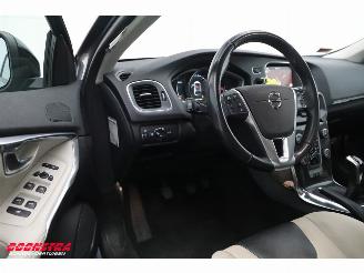 Volvo V-40 Cross Country 2.0 T3 Momentum LED Memory Leder Navi Camera SHZ PDC AHK picture 14
