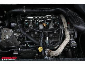 Land Rover Discovery Sport 2.2 TD4 4WD HSE Leder Navi Clima Cruise Camera PDC AHK picture 6