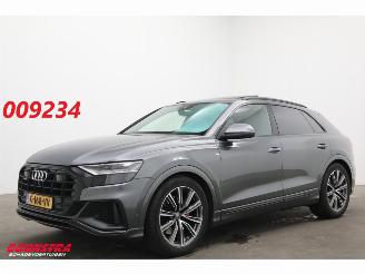 Damaged car Audi Q8 55 TFSI Quattro S-Line Pano LED ACC HUD Memory 360° Lucht 2019/10