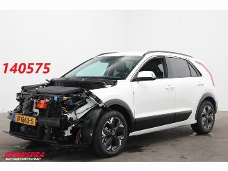Auto incidentate Kia Niro Light Advanced 64.8 kWh **NIEUW/NEU** LED ACC Navi Clima Camera SHZ LRHZ 2025/9