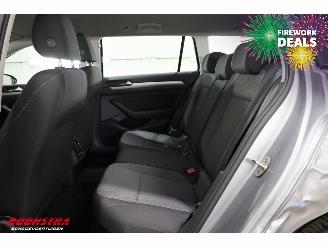 Volkswagen Passat Variant 2.0 TDI DSG Business Navi Clima Cruise Camera SHZ AHK 40.799 km! picture 17