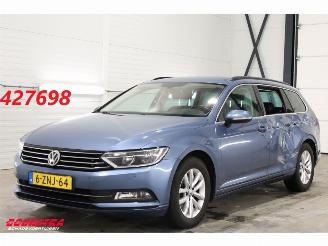 damaged passenger cars Volkswagen Passat Variant 1.6 TDI Comfortline Clima Cruise SHZ PDC AHK 2015/2