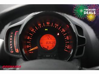 Peugeot 108 1.0 e-VTi Allure Bluetooth Clima Cruise Camera 83.534 km! picture 18