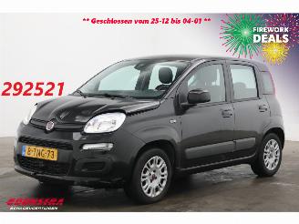 Vaurioauto  passenger cars Fiat Panda 0.9 TwinAir Aut. Easy Airco 30.575 km! 2014/3