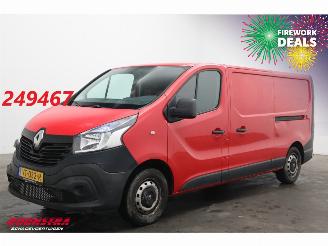 krockskadad bil bedrijf Renault Trafic 1.6 dCi L2-H1 Générique Airco PDC AHK 100.518 km! 2016/2