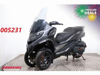  Piaggio  MP3 530 HPE Exclusive ABS Camera 4.804 km! 2022/12