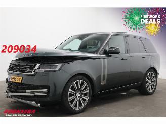 skadebil auto Land Rover Range Rover 3.0 P550e Autobiography PHEV 4X Massage/Memory Pano AHK 2024/1