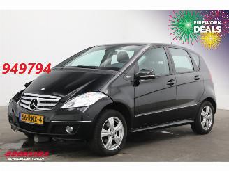 Schadeauto Mercedes A-klasse 160 Aut. Avantgarde Airco Cruise PDC 58.995 km! 2011/7
