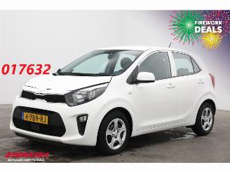 Damaged car Kia Picanto 1.0 DPi ComfortLine Airco Cruise Bluetooth 29.979 km! 2022/11