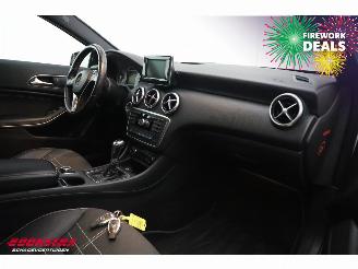 Mercedes A-klasse 180 Navi Airco Cruise SHZ 135.190 km! picture 12