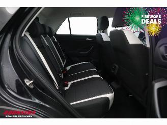 Volkswagen T-Roc 1.5 TSI DSG Sport LED ACC Apple/Android Virtual LRHZ SHZ AHK 36.384 km! picture 18