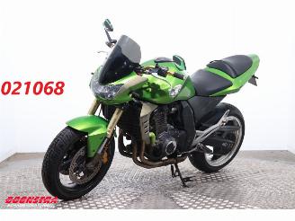 skadebil motor Kawasaki Z 1000 Leo Vince 2004/5