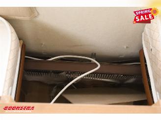 Kabe  Ametist 560 GLE Solar Mover Single Beds picture 10