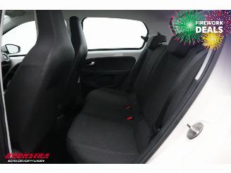 Volkswagen Up! 1.0 BMT move up! Airco Bluetooth 49.259 km! picture 16