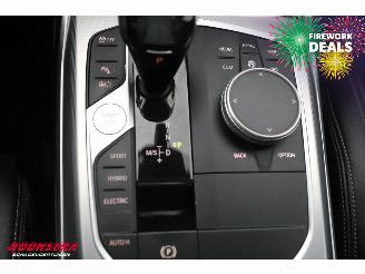 BMW 3-serie 330e High Executive Schuifdak Leder HUD H/K ACC LED SHZ picture 26