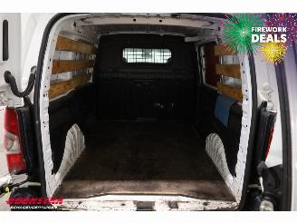 Toyota Proace 1.5 D-4D Cool Leder Airco Cruise AHK 28.431 km! picture 15