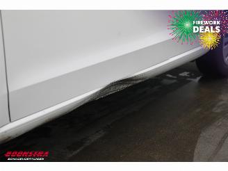 Volkswagen Up! 1.0 move up! BlueMotion 5-DRS Airco Cruise PDC picture 7