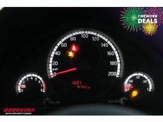 Volkswagen Up! 1.0 move up! BlueMotion 5-DRS Airco Cruise PDC picture 18