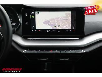 Skoda Octavia Combi 1.0 e-TSI DSG Business Edition Virtual Navi Clima Cruise Camera picture 17