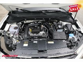 Volkswagen T-Roc 1.0 TSI Goal LED ACC Virtual Clima Camera LRHZ 485 km!! picture 10