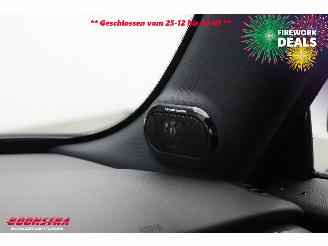 Mini Cooper SE Electric Yours 33 kWh Pano LED HUD H/K Leder SHZ Camera 60.571 km! picture 17