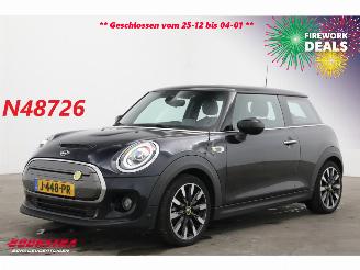 Coche accidentado Mini Cooper SE Electric Yours 33 kWh Pano LED HUD H/K Leder SHZ Camera 60.571 km! 2020/10