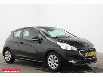 Peugeot 208 1.2 VTi Active Navi Bluetooth Clima Cruise PDC AHK picture 2
