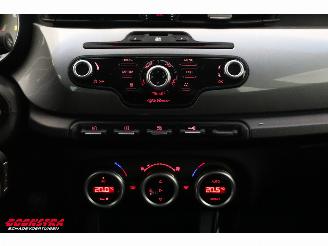 Alfa Romeo Giulietta 1.4 T Distinctive 170 PK Bluetooth Clima Cruise PDC picture 7