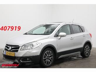 Vaurioauto  passenger cars Suzuki S-Cross 1.6 Aut. High Executive AllGrip Pano Leder Navi Clima Cruise Camera AHK 100.926 km! 2016/3