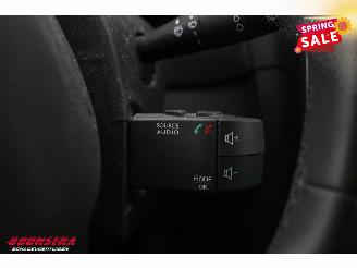 Renault Clio 0.9 TCe Limited Navi Airco Cruise PDC picture 17